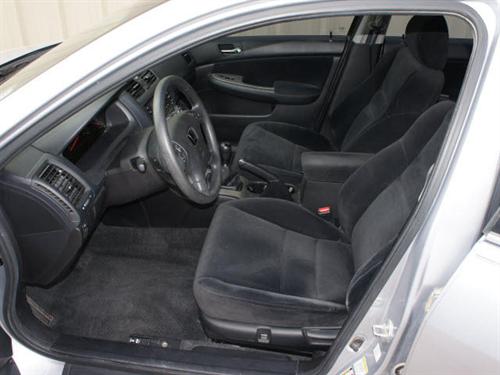 Honda Accord 2005 photo 1