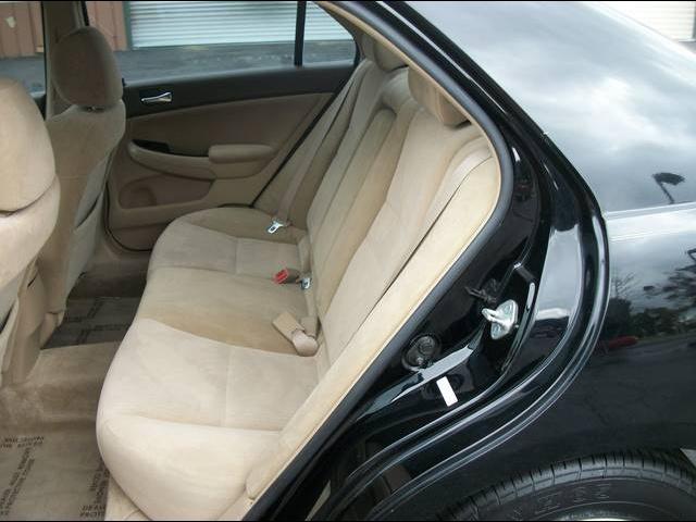 Honda Accord 2005 photo 3