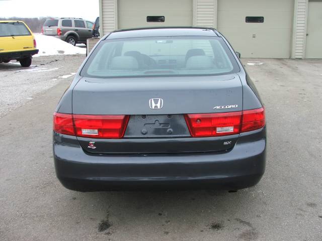 Honda Accord 2005 photo 3