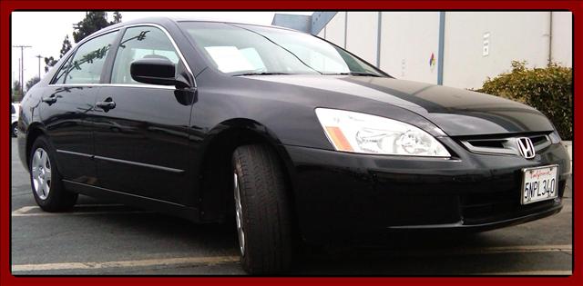 Honda Accord 2005 photo 1
