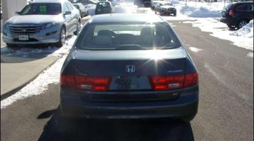 Honda Accord 2005 photo 3