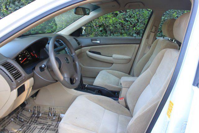 Honda Accord 2005 photo 3