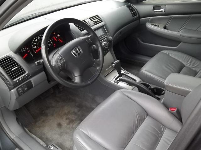 Honda Accord 2005 photo 4