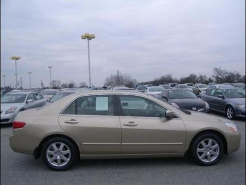 Honda Accord 2005 photo 2
