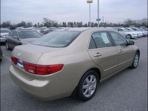 Honda Accord 2005 photo 3