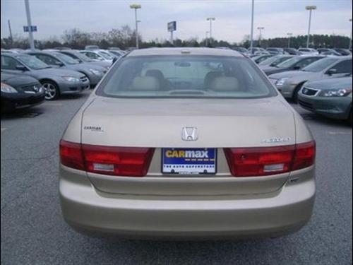 Honda Accord 2005 photo 4