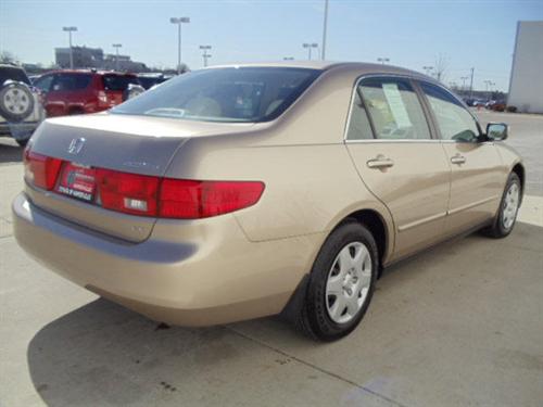 Honda Accord 2005 photo 4