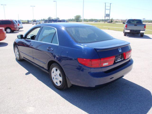Honda Accord 2005 photo 3