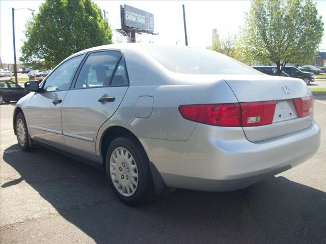 Honda Accord 2005 photo 2