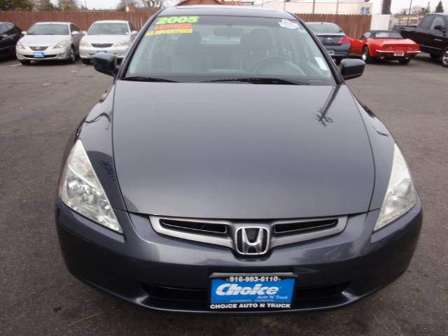 Honda Accord 2005 photo 1