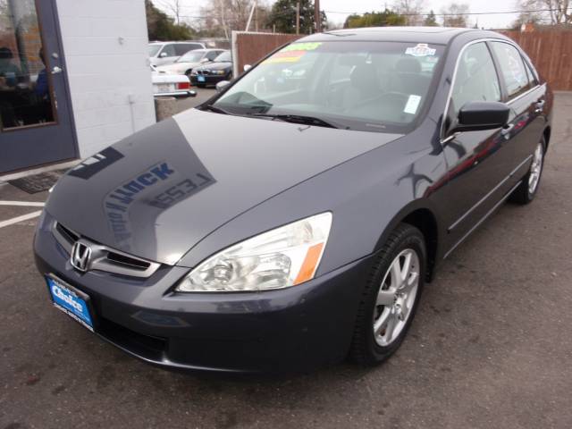 Honda Accord 2005 photo 2
