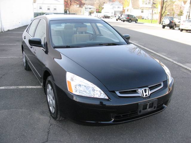Honda Accord 2005 photo 2