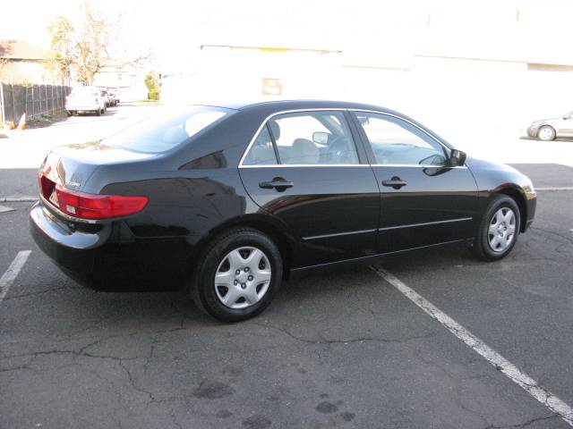 Honda Accord 2005 photo 4