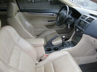 Honda Accord 2005 photo 4