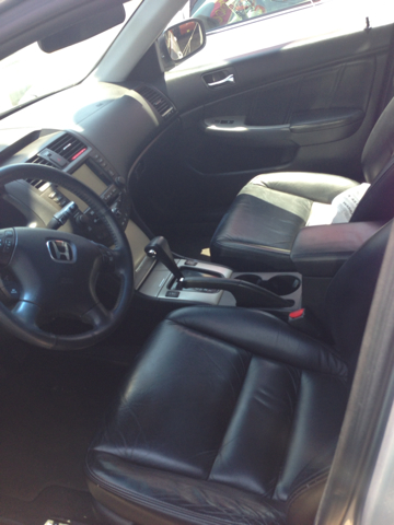 Honda Accord 2005 photo 3
