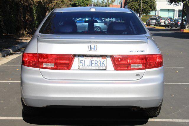 Honda Accord 2005 photo 3