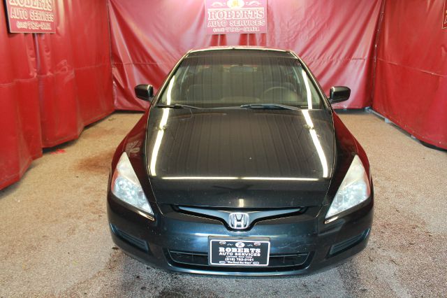 Honda Accord 2005 photo 2