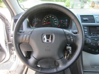 Honda Accord 2005 photo 3