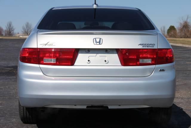 Honda Accord 2005 photo 5