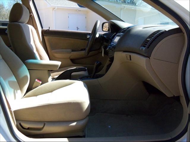 Honda Accord 2005 photo 4