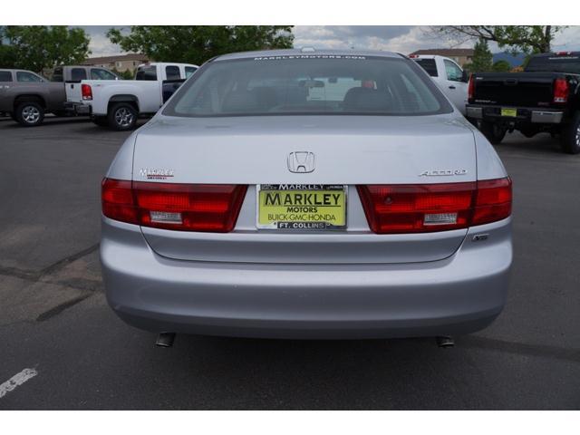 Honda Accord 2005 photo 17