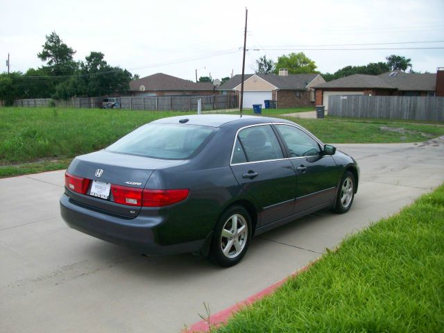 Honda Accord 2005 photo 4