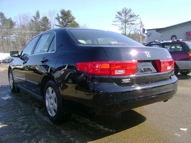 Honda Accord 2005 photo 3