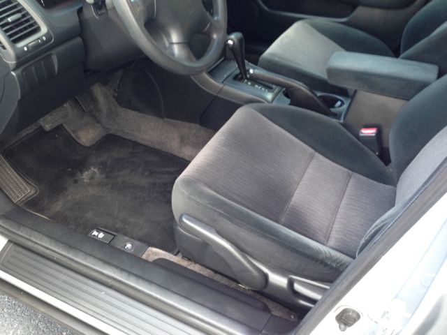 Honda Accord 2005 photo 5