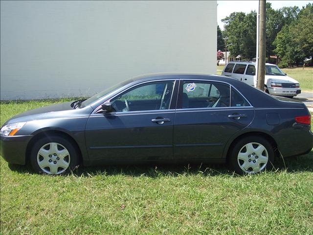 Honda Accord 2005 photo 2
