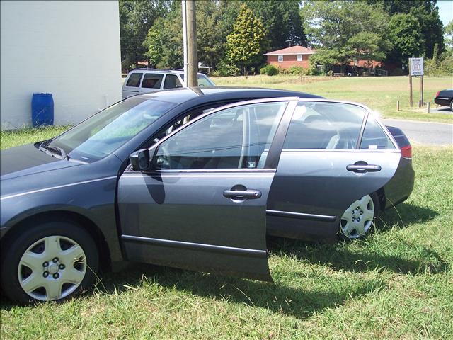 Honda Accord 2005 photo 5