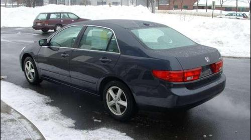 Honda Accord 2005 photo 2