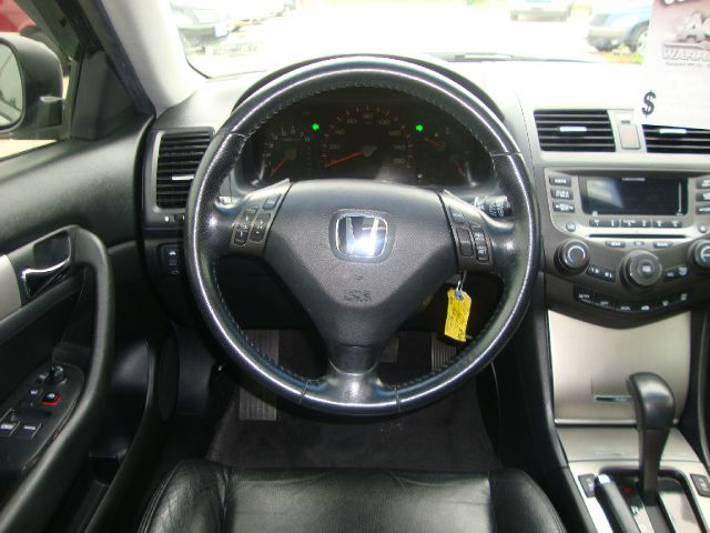 Honda Accord 2006 photo 11