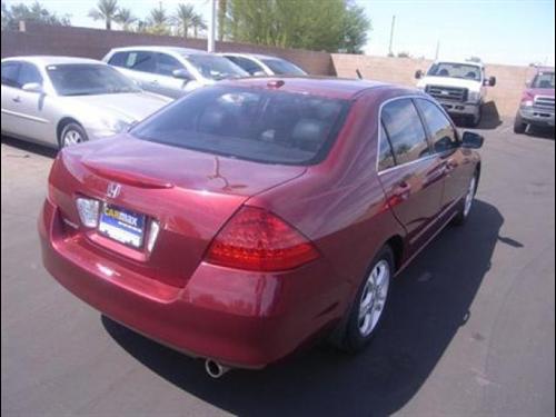 Honda Accord 2006 photo 3