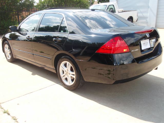 Honda Accord 2006 photo 29