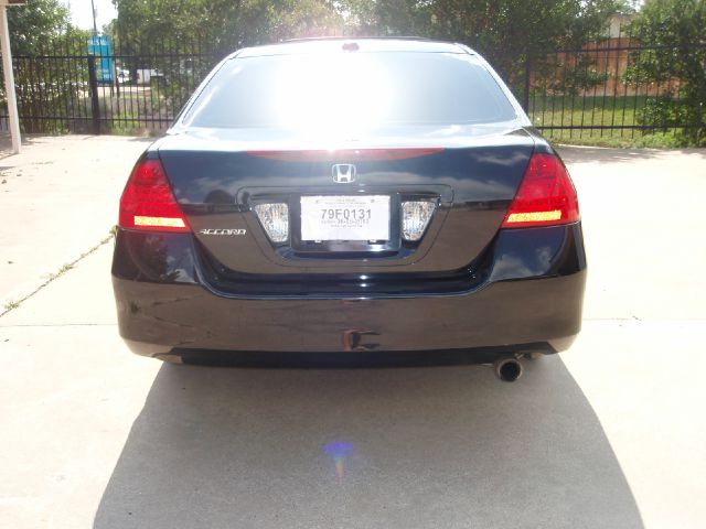 Honda Accord 2006 photo 7