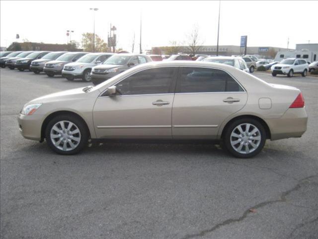 Honda Accord 2006 photo 2