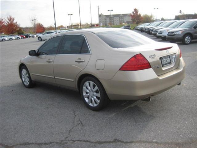 Honda Accord 2006 photo 3