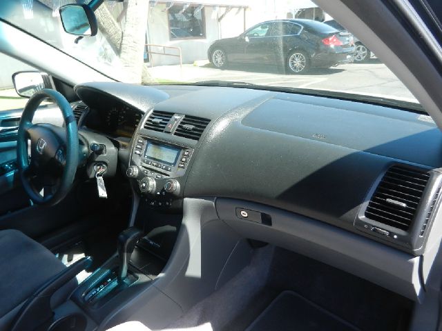Honda Accord 2006 photo 14