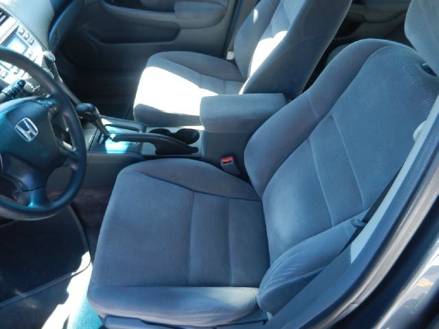 Honda Accord 2006 photo 2