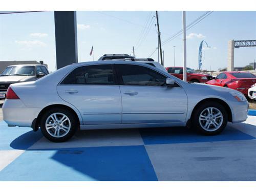 Honda Accord 2006 photo 1