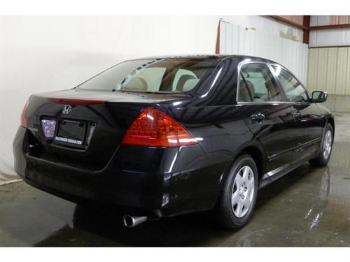 Honda Accord 2006 photo 2