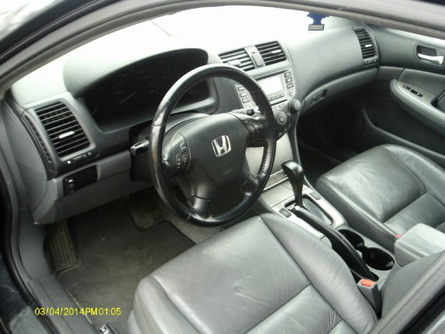 Honda Accord 2006 photo 1