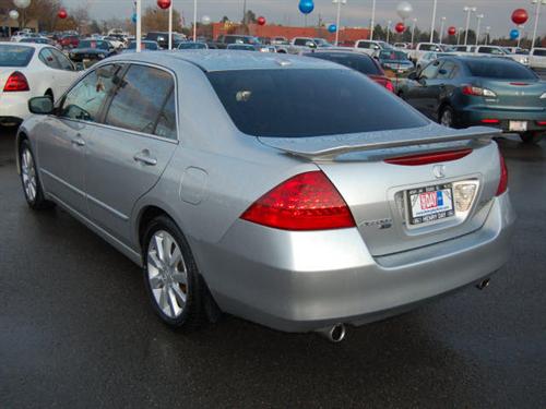 Honda Accord 2006 photo 3