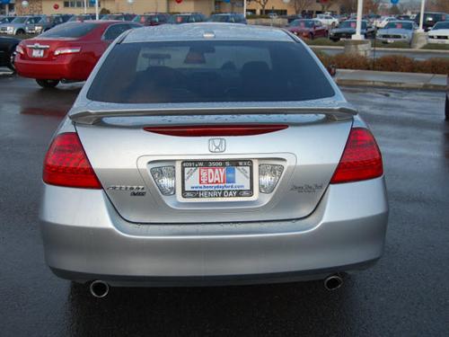 Honda Accord 2006 photo 4