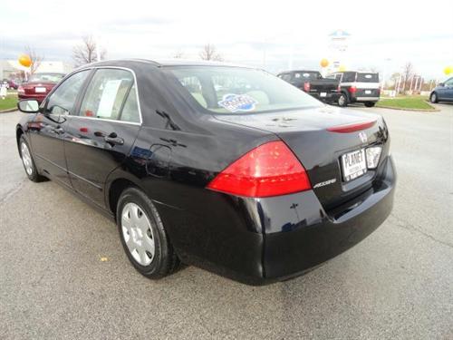 Honda Accord 2006 photo 1