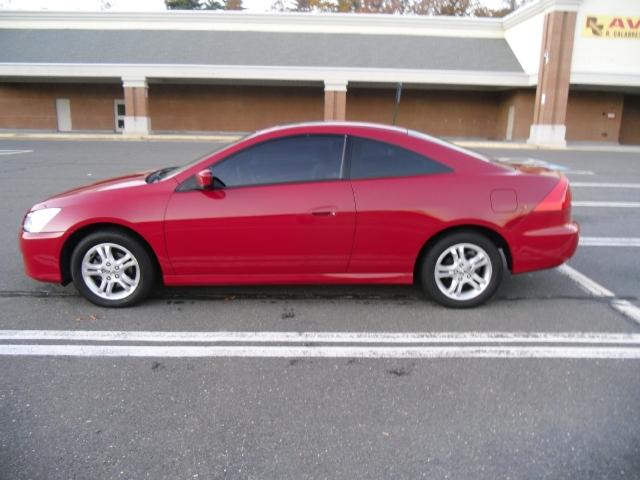 Honda Accord 2006 photo 2
