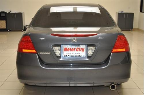 Honda Accord 2006 photo 4