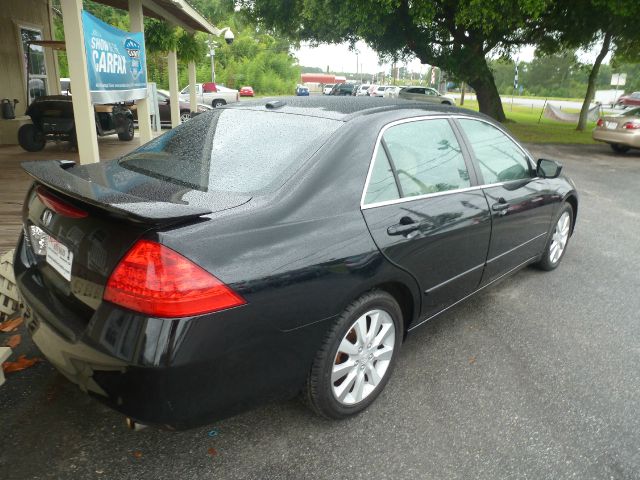 Honda Accord 2006 photo 11
