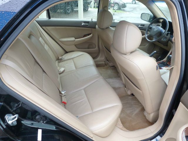 Honda Accord 2006 photo 18