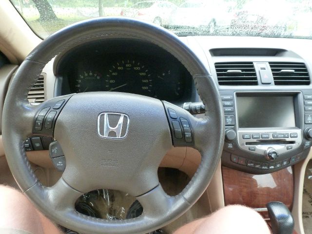 Honda Accord 2006 photo 9